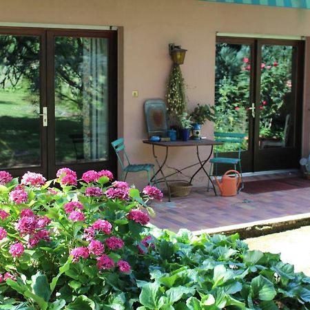 Dans Le Jardin De Marie Bouxwiller (Bas-Rhin) Exterior foto